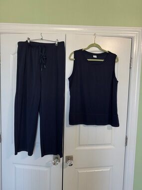 Navy Straight Leg Pants & Sleeveless Top Set